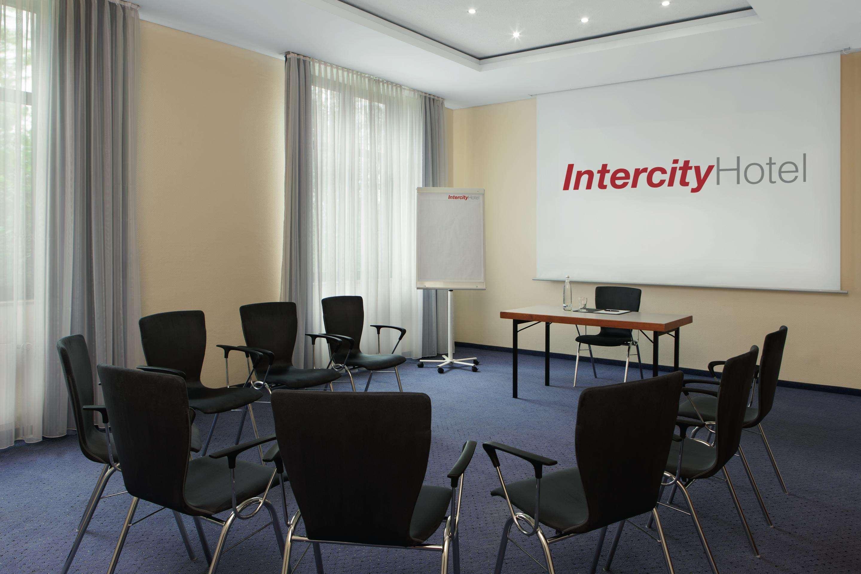 IntercityHotel Magdeburgo Exterior foto