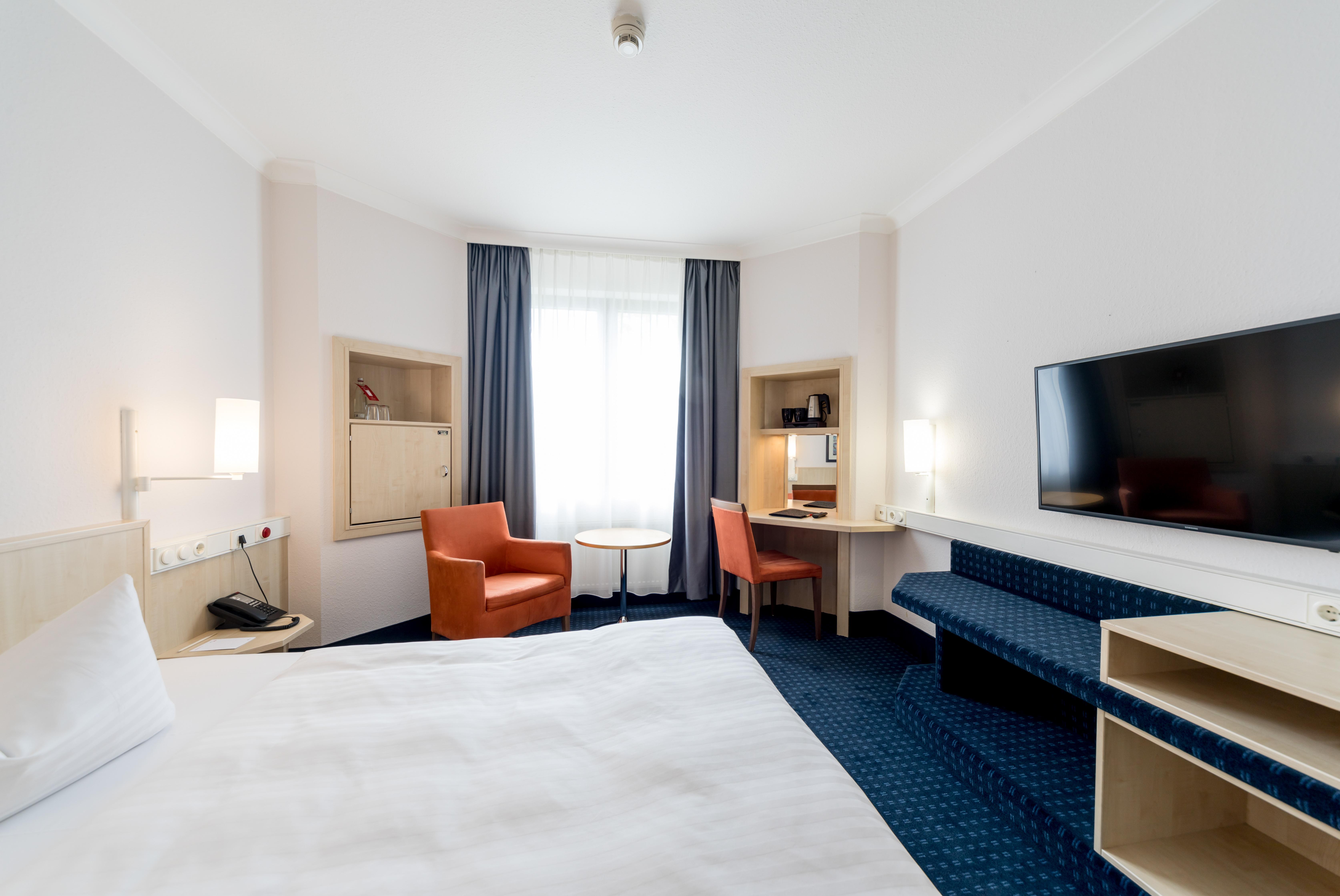 IntercityHotel Magdeburgo Exterior foto